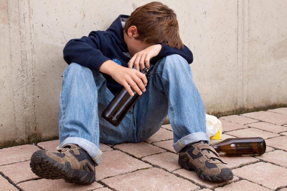 Подростковый алкоголизм и его профилактика